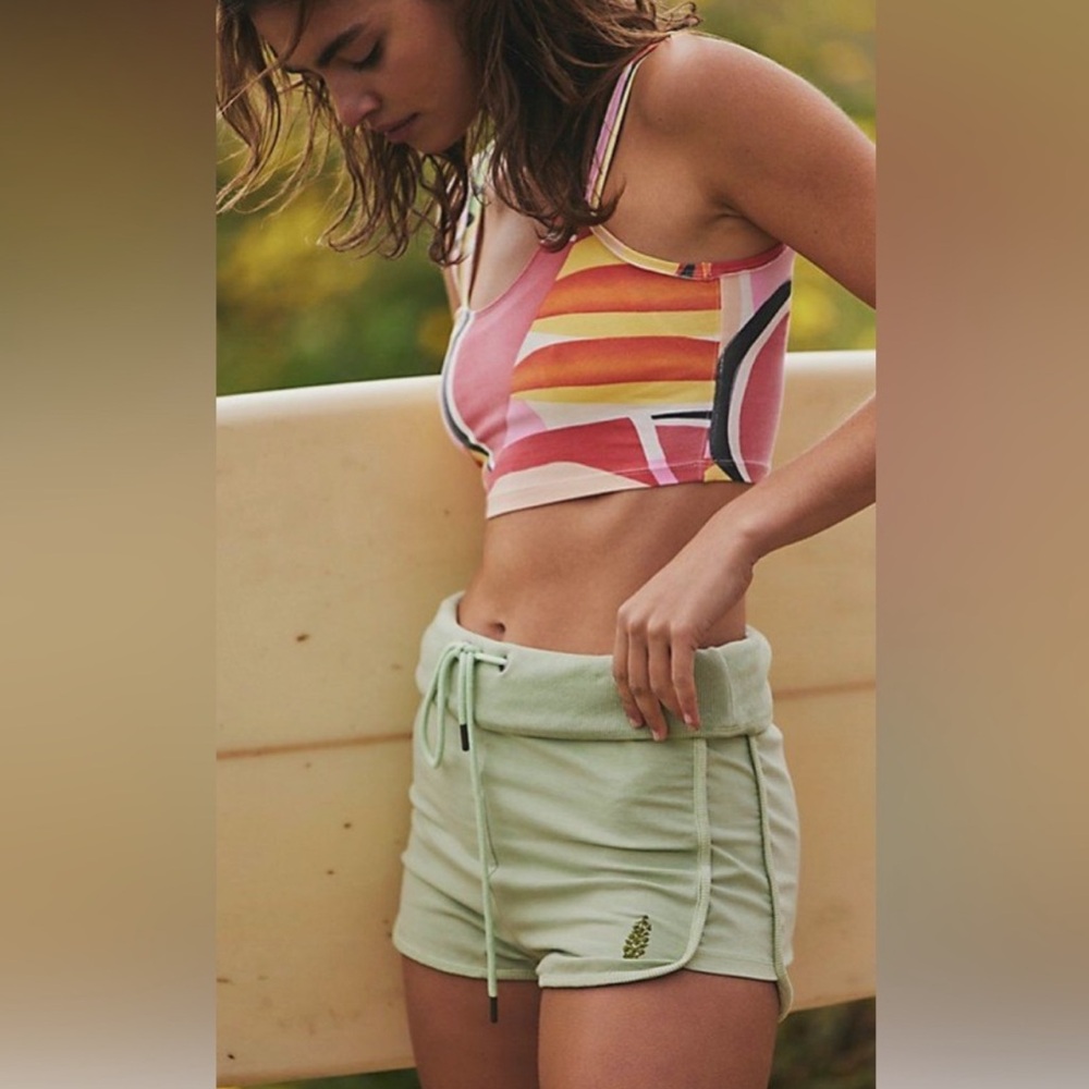 FP Movement Limitless Shorts
Lemongrass